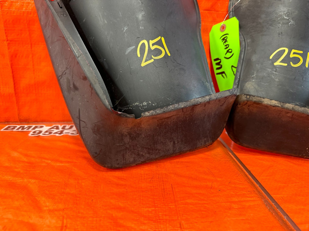08 12 HONDA ACCORD SEDAN REAR MUD FLAP / SPLASH GUARD SET LEFT & RIGHT OEM #2516