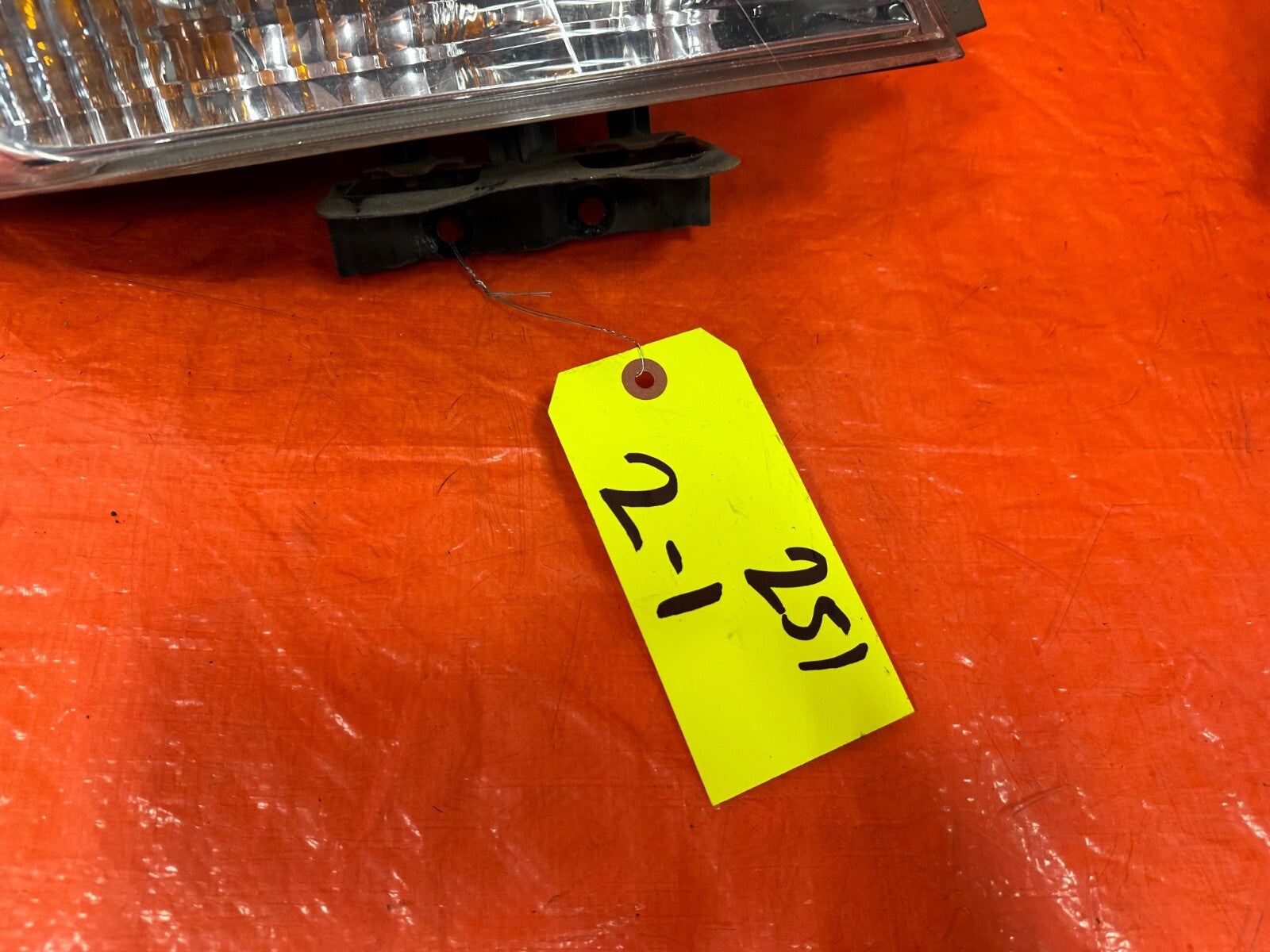 08 12 HONDA ACCORD SEDAN   DRIVER LEFT OUTER   TAIL LIGHT LAMP   OEM #2516
