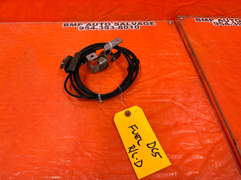 02 06 ACURA RSX BASE & TYPE S   GAS FUEL LID RELEASE CABLE   OEM #DC5 10