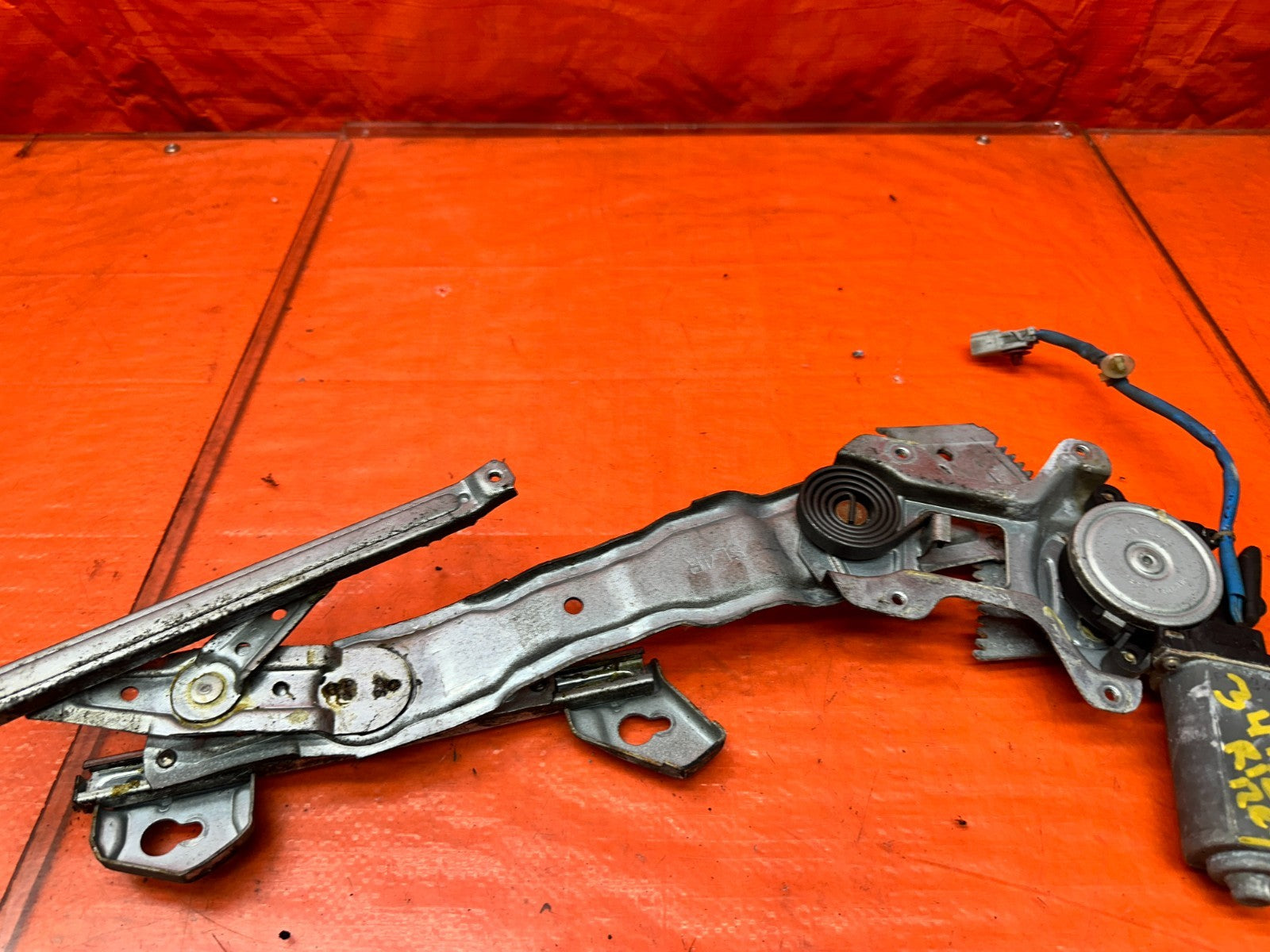94-01 ACURA INTEGRA 4D RIGHT REAR PASSENGER WINDOW REGULATOR & MOTOR OEM #34116