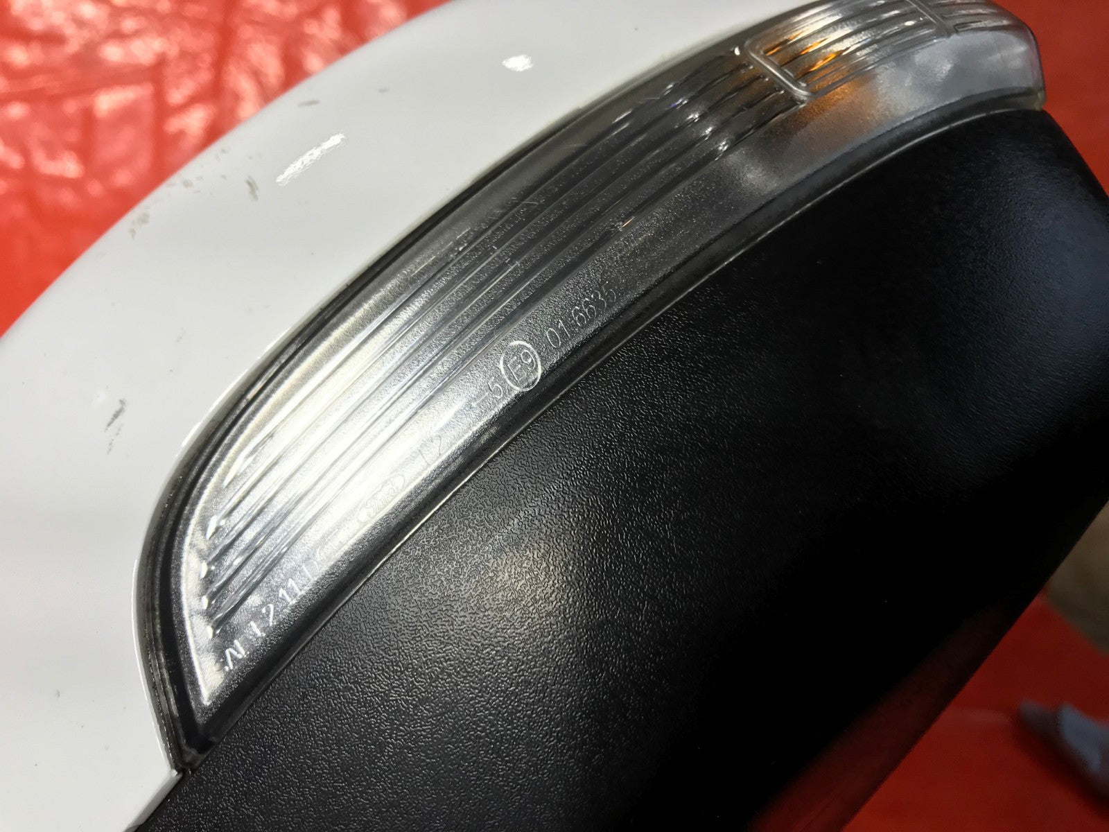 OEM 2018 18 FORD FOCUS DRIVER LEFT SIDE VIEW MIRROR   TURN SIGNAL   OXFORD WHITE8