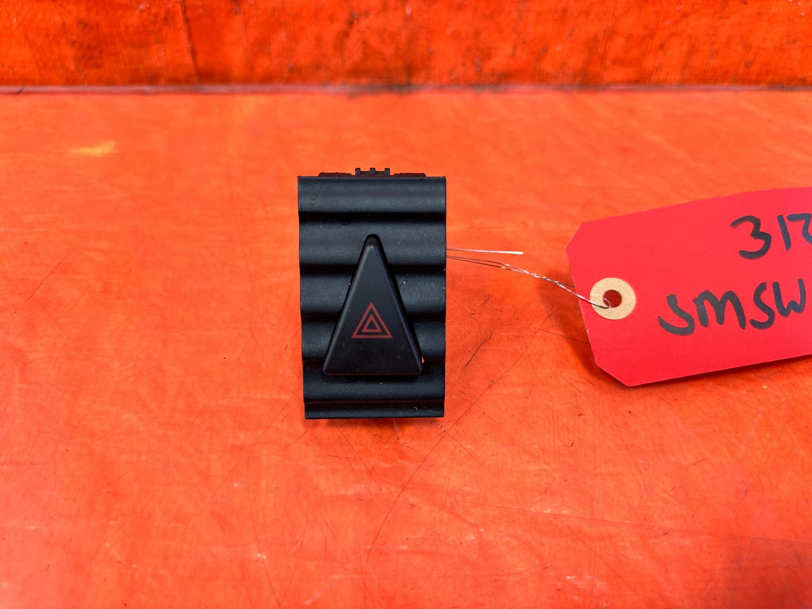 04 05 ACURA TSX   EMERGENCY HAZARD SWITCH BUTTON   OEM FACTORY #3121