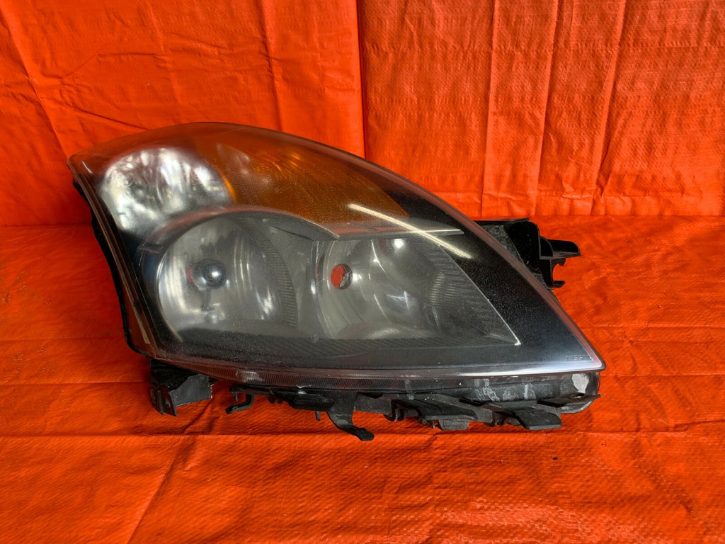 OEM 2007 2008 2009 NISSAN ALTIMA   SEDAN   PASSENGER RIGHT HEADLIGHT HEADLAMP 090