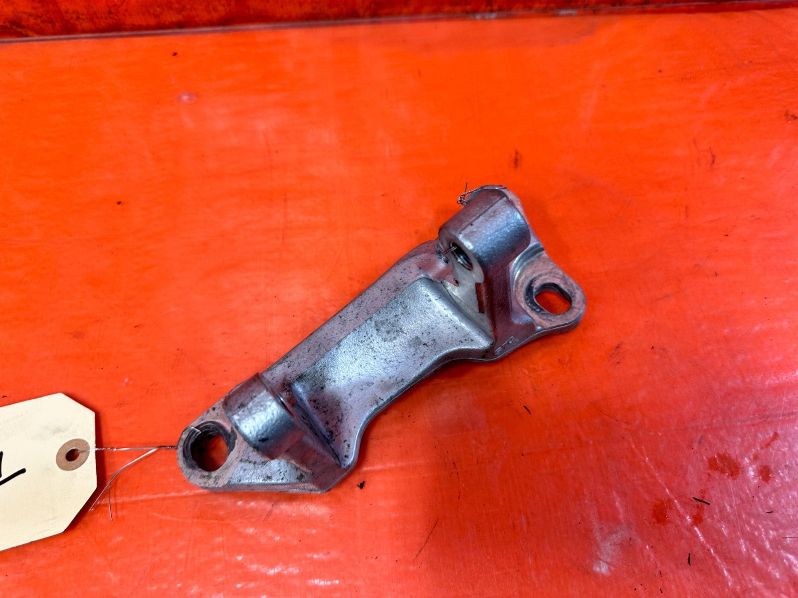 02 06 ACURA RSX TYPE S BASE K20 MANUAL TRANSMISSION MOUNT BRACKET OEM 3293