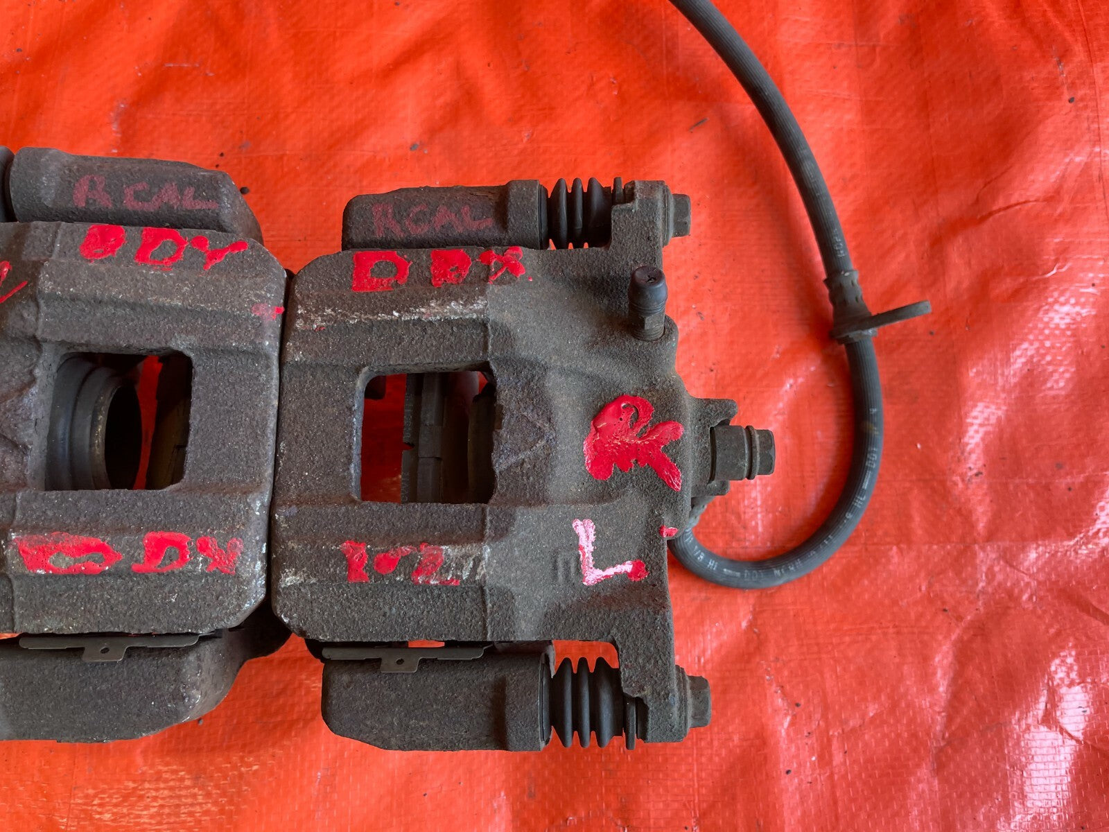 11 17 HONDA ODYSSEY   REAR   BRAKE CALIPER SET  LEFT RIGHT CALIPERS   OEM OE3