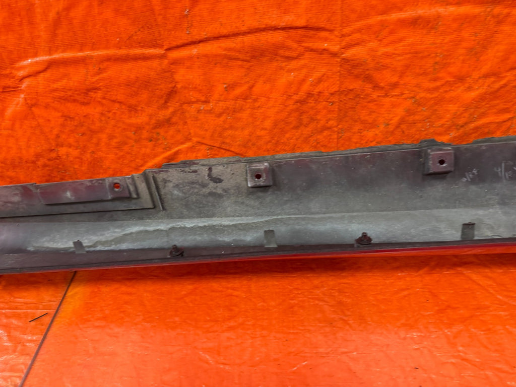 08 15 INFINITI G37 Q60 COUPE   SIDE SKIRT ROCKER MOLDING TRIM LEFT SIDE OEM #32819