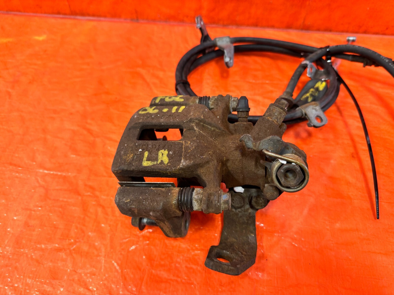 06 11 HONDA CIVIC SI   DRIVER LEFT REAR   BRAKE CALIPER   OEM FACTORY OE #2824