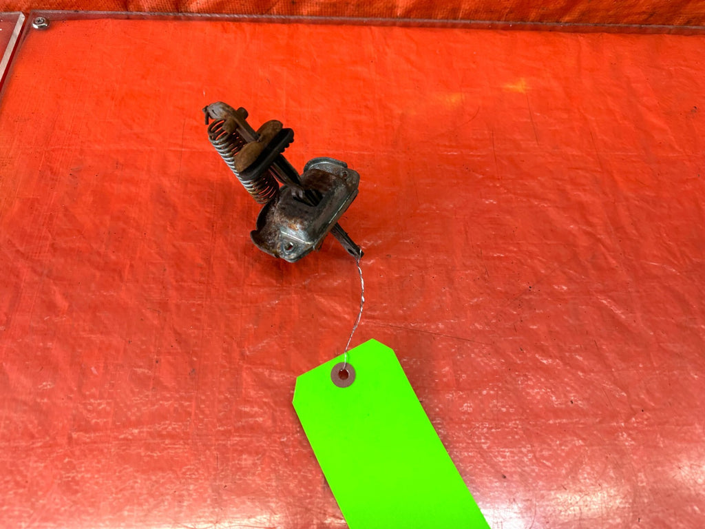88 91 HONDA CRX   DRIVER LEFT FRONT DOOR CHECKER HINGE ARM STOPPER   OEM #2435