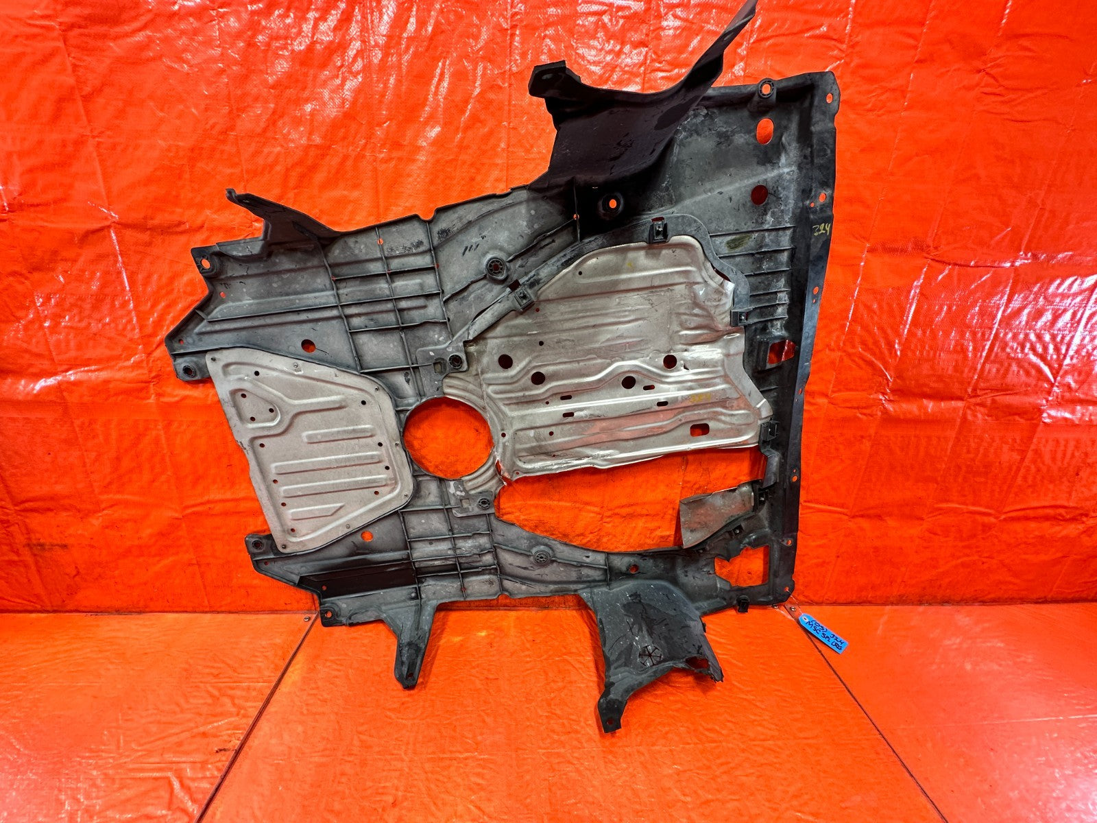 18 22 HONDA ACCORD 1.5L   UNDER BODY SPLASH SHIELD TRAY ENGINE COVER   OEM #3240