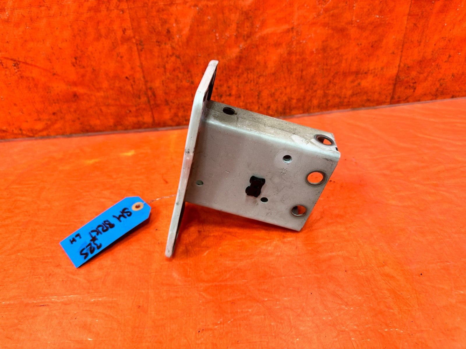 12 14 HYUNDAI GENESIS COUPE BK2 2.0L LEFT FRONT CRASH BAR BEAM BRACKET OEM 3253