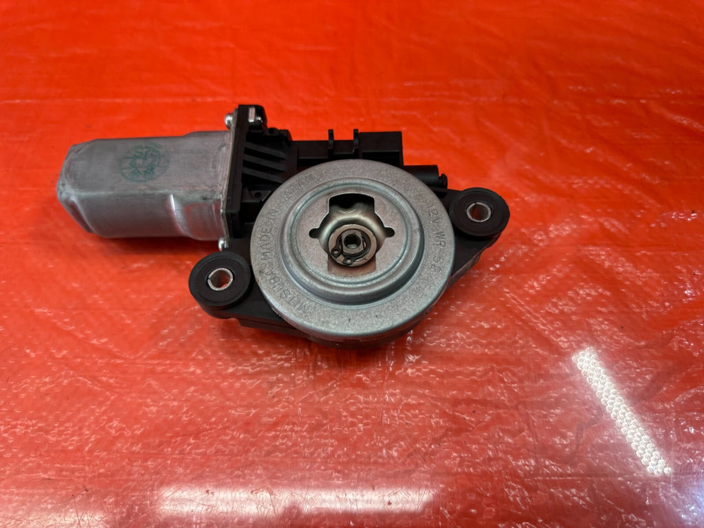 04 08 ACURA TSX   SUNROOF MOONROOF SLIDING ROOF   MOTOR   OEM FACTORY #2056