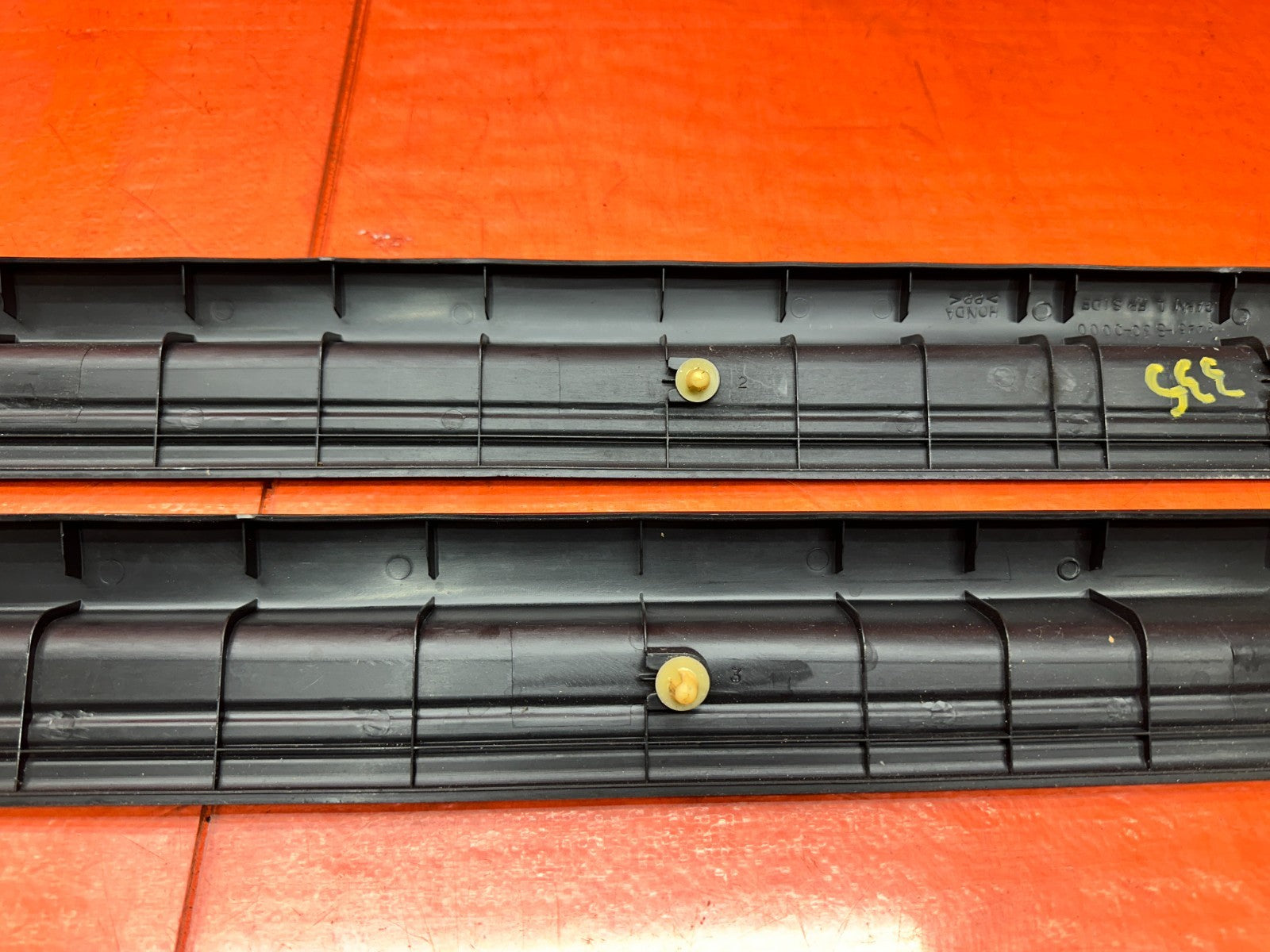 97 01 HONDA PRELUDE 2.2L FLOOR PILLAR TRIM MOLDING PLASTICS LEFT RIGHT OEM #3359