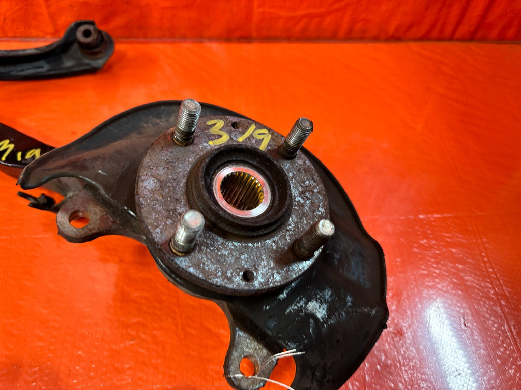 96 00 HONDA CIVIC DRIVER LEFT FRONT SPINDLE KNUCK HUB & CONTROL ARMS   OEM #3192