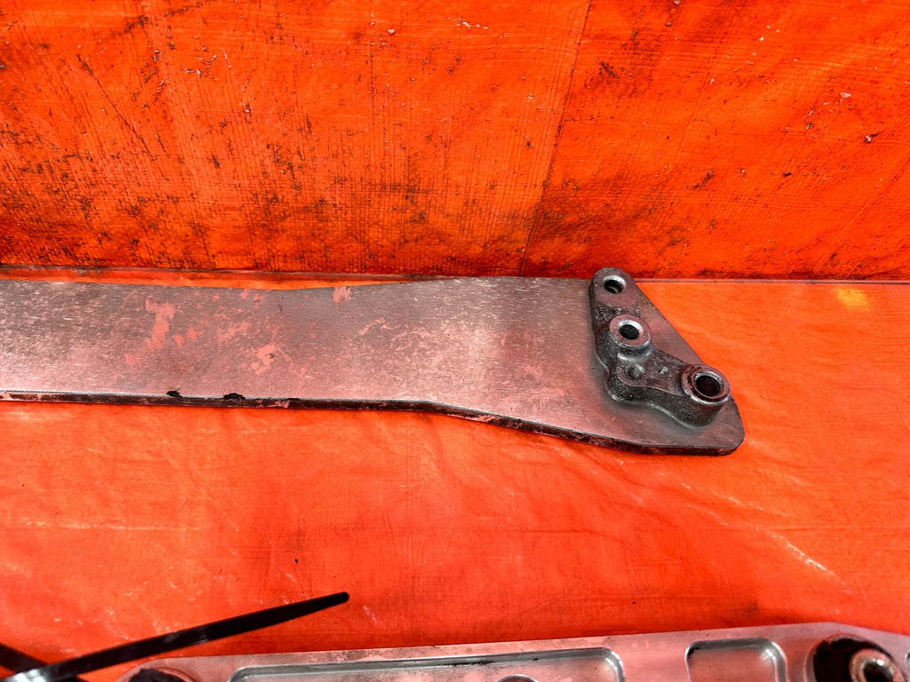 92 95 HONDA CIVIC    ALUMINUM REAR SUBFRAME BRACE LOWER CONTROL ARM #32717
