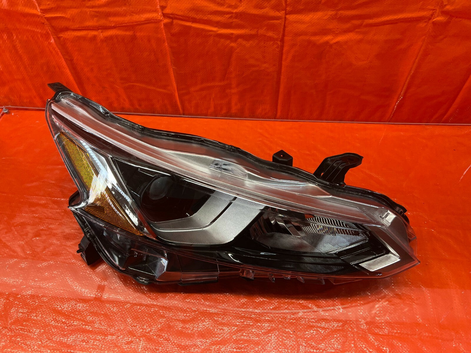 2019 2020 NISSAN ALTIMA   HALOGEN   HEADLIGHT HEADLAMP   PASSENGER RIGHT   OEM 8