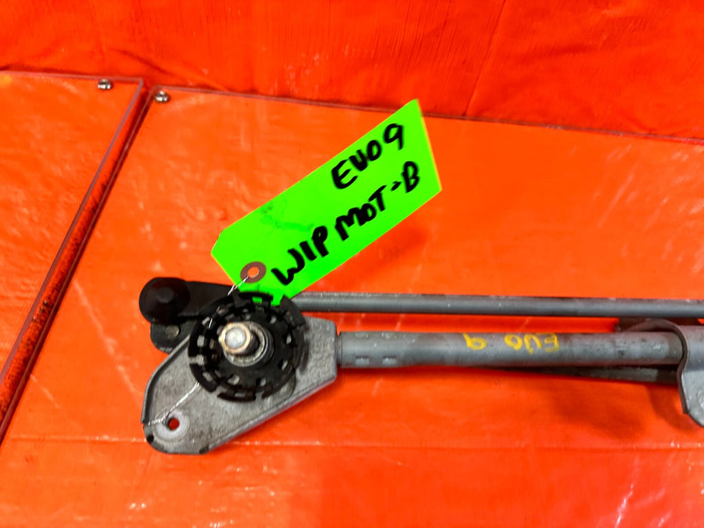 03 06 LANCER EVOLUTION VIII 8 EVO IX 9   FRONT WINDSHIELD WIPER MOTOR & LINKAGE11