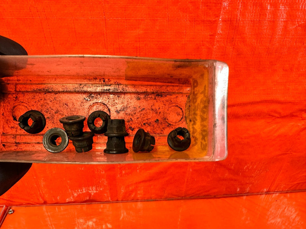92 96 HONDA PRELUDE   EXHAUST MANIFOLD BOLTS H22 H22A   OEM FACTORY #2734