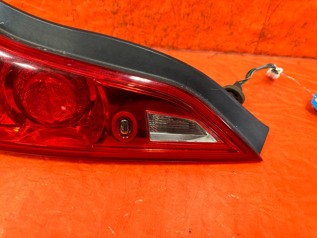 11 15 INFINITI G37 CONVERTIBLE   DRIVER LEFT TAIL LIGHT TAIL LAMP   OEM #3292