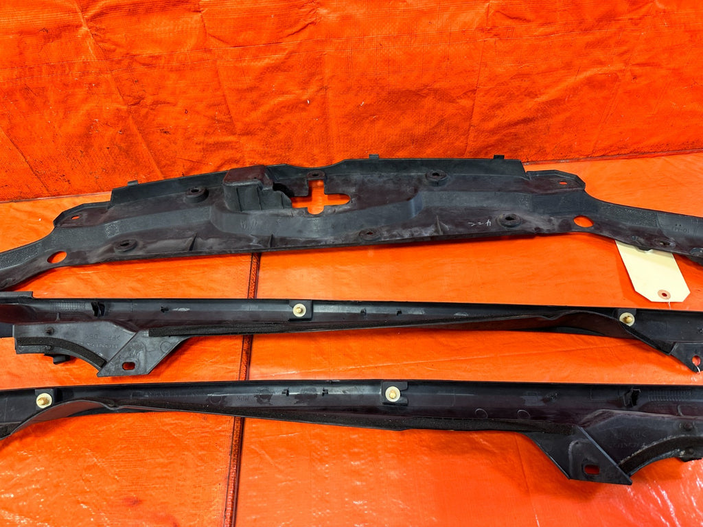 04 05 ACURA TSX UNDER HOOD ENGINE BAY FENDER RADIATOR SUPPORT TRIM 3 PC OEM 32312