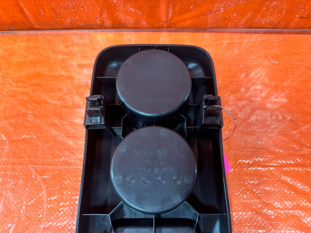17 20 INFINITI Q60   REAR SEAT MOUNTED CENTER CUP HOLDER   OEM #2895