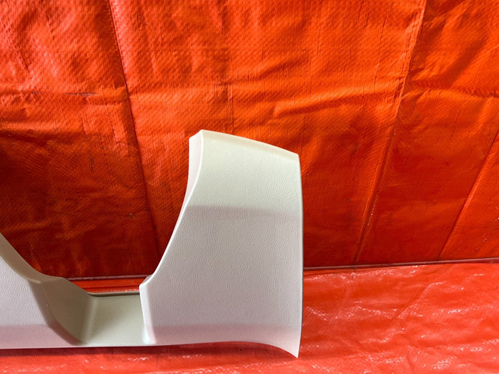 09 14 ACURA TSX   KNEE TRIM UNDER STEERING COLUMN LOWER COVER   IVORY   OEM #1583
