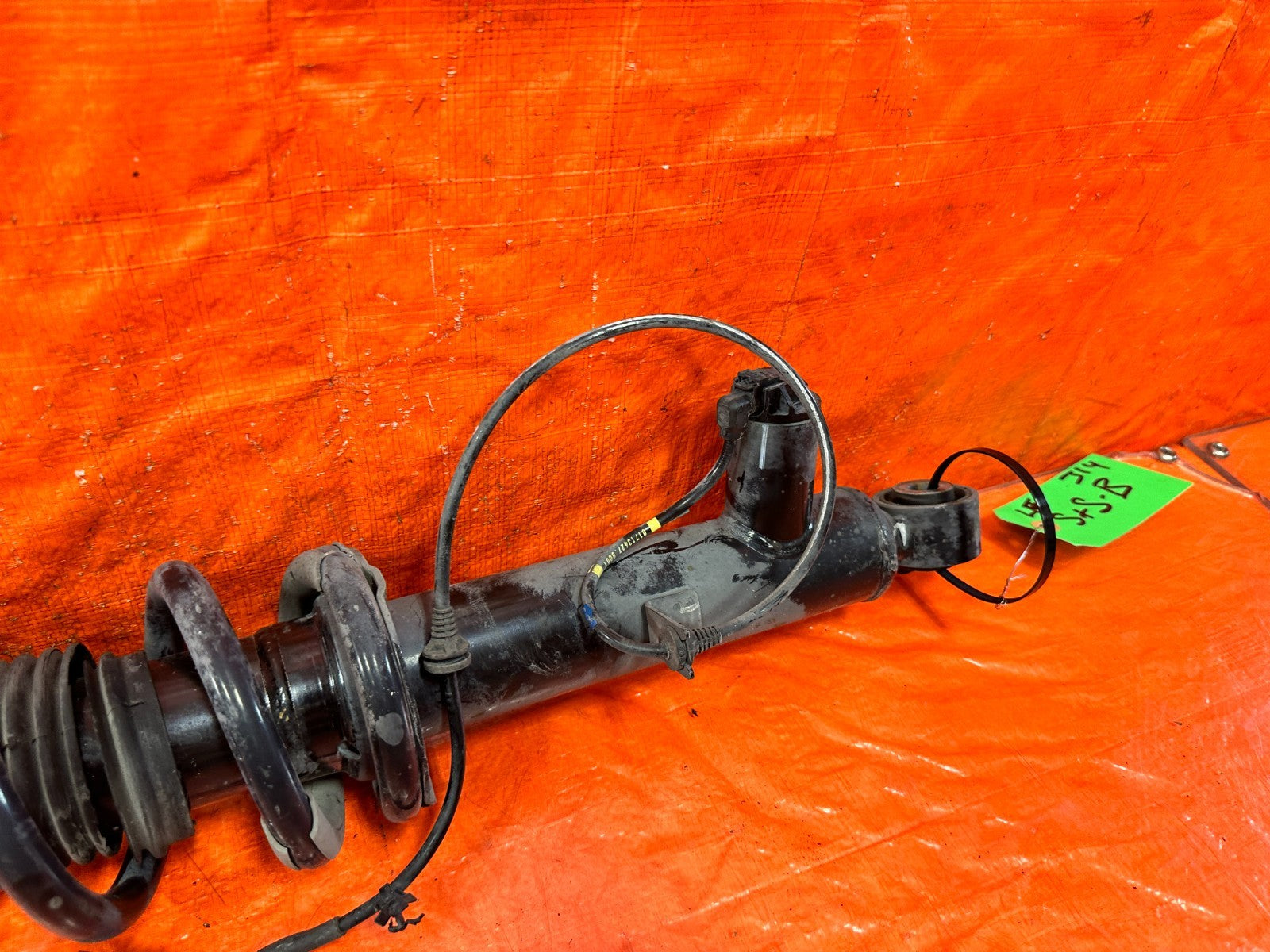 16 20 INFINITI Q50   SPORT RED SPORT   RWD   DRIVER LEFT FRONT SHOCK AND SPRING4