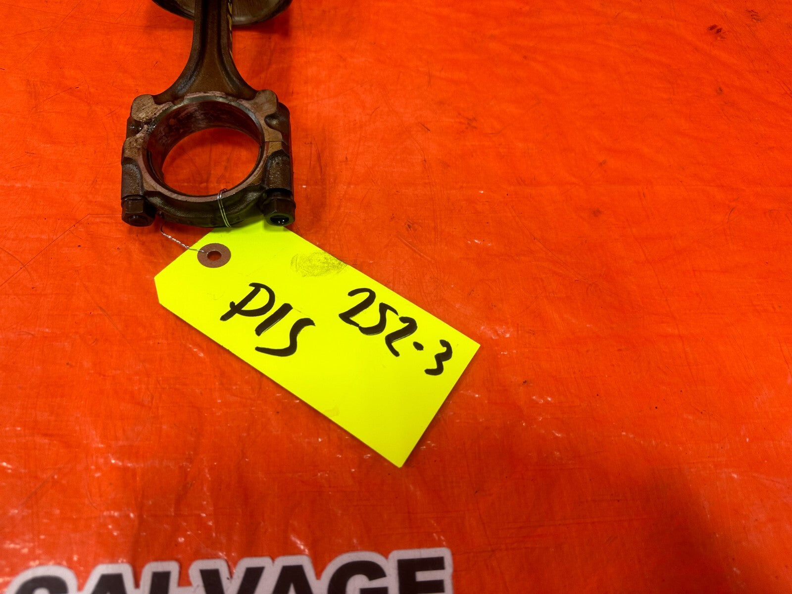 97 01 HONDA PRELUDE   H22 H22A H22A4   PISTON AND CONNECTING ROD   OEM #252 34