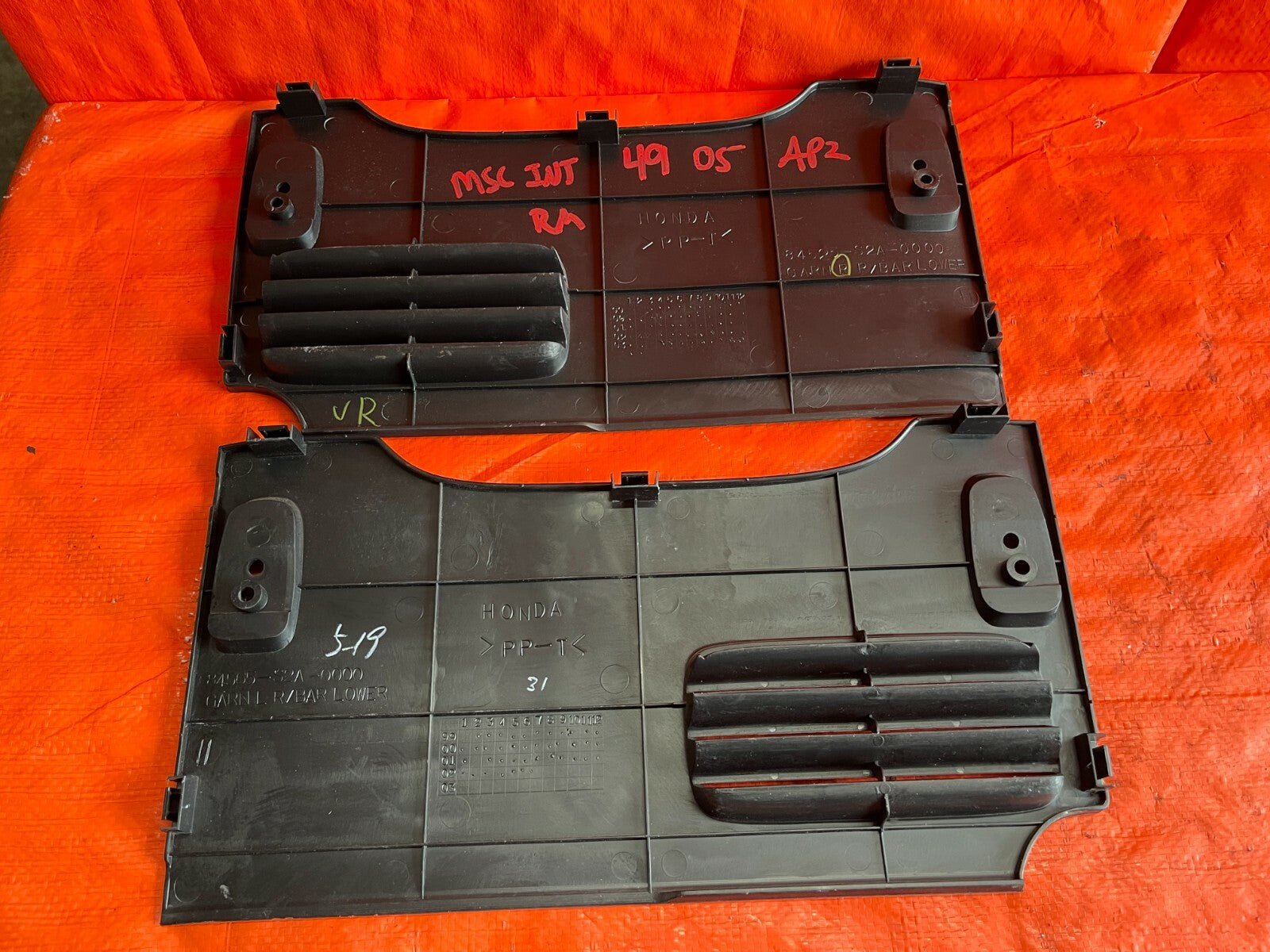 00 09 HONDA S2000   LOWER ROLL BAR TRIM PANEL SET   PANELS LEFT RIGHT   OEM OE6
