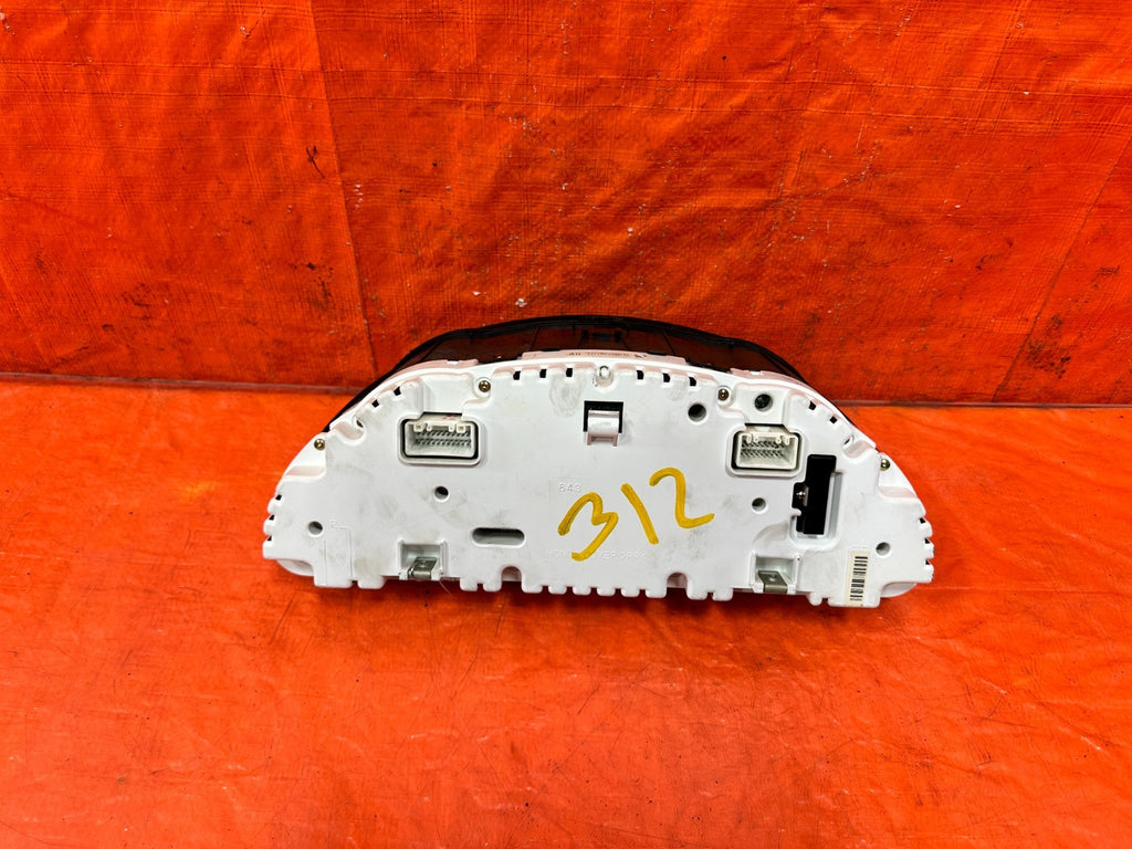 04 05 ACURA TSX   INSTRUMENT GAUGE CLUSTER SPEEDOMETER TACHOMETER   OEM #3122