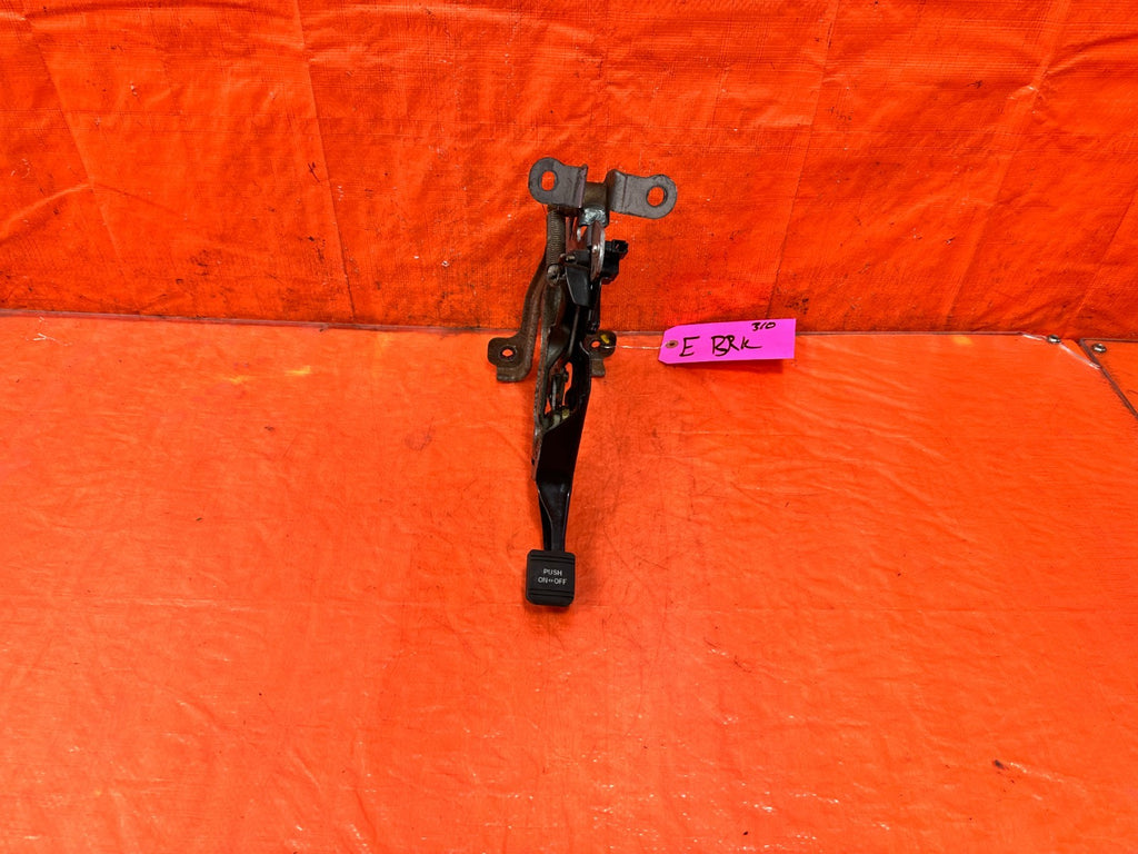 08 15 INFINITI G37 COUPE & CONVERTIBLE   PARKING BRAKE LEVER AUTO TRANS  OEM 3101