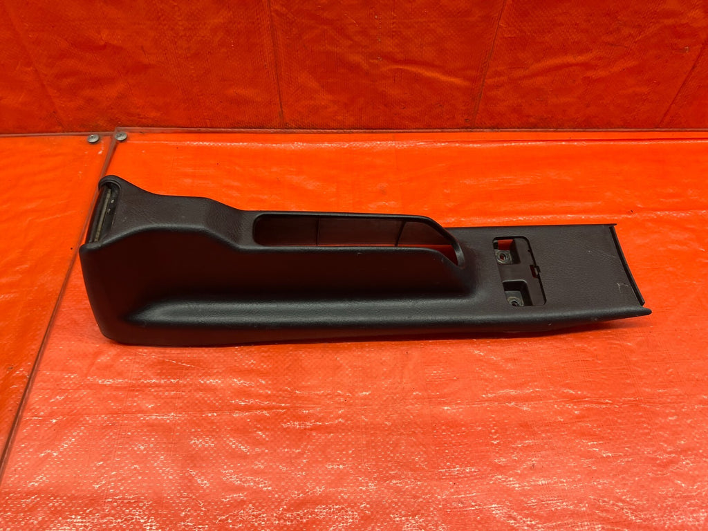 90 93 ACURA INTEGRA   ARM REST CENTER CONSOLE STORAGE DELETE   BLACK   OEM #1607