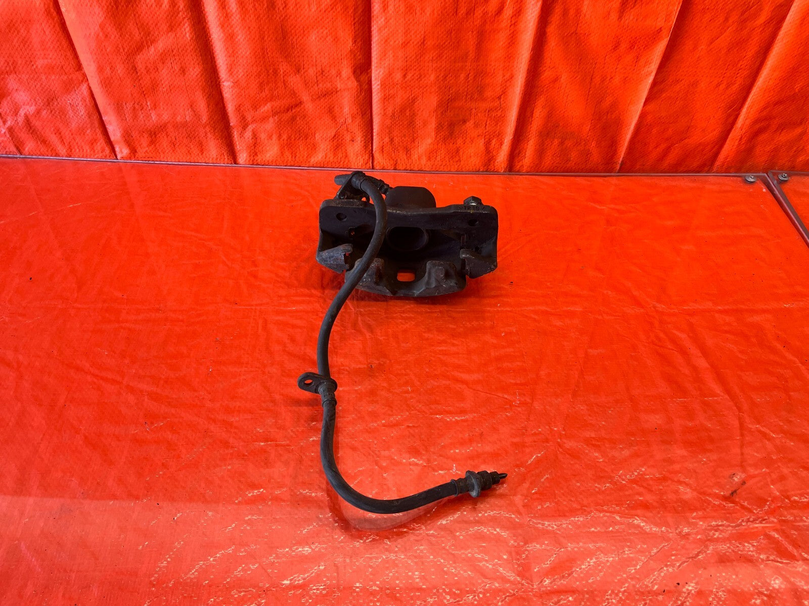 92 94 HONDA CIVIC SI   DRIVER LEFT FRONT BRAKE CALIPER   OEM FACTORY #14711