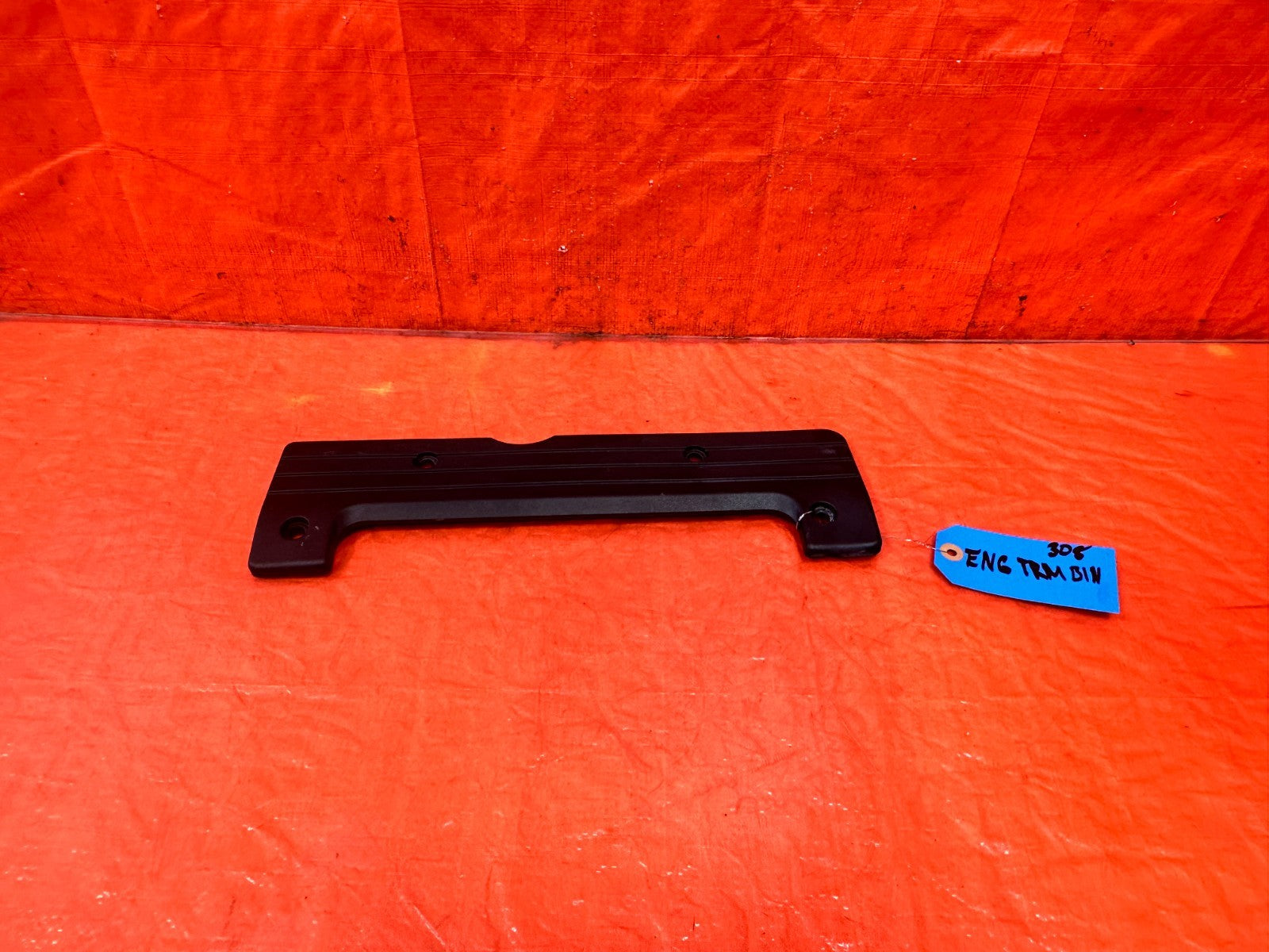 02 05 HONDA CIVIC SI EP3 HATCHBACK   IGNITION COIL PACK COVER TRIM PLASTIC #3080