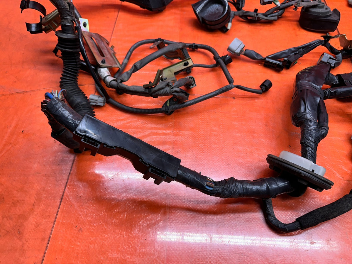 03-05 NISSAN 350Z 3.5L VQ35DE 6 SPEED MANUAL ENGINE WIRE HARNESS OEM #3465