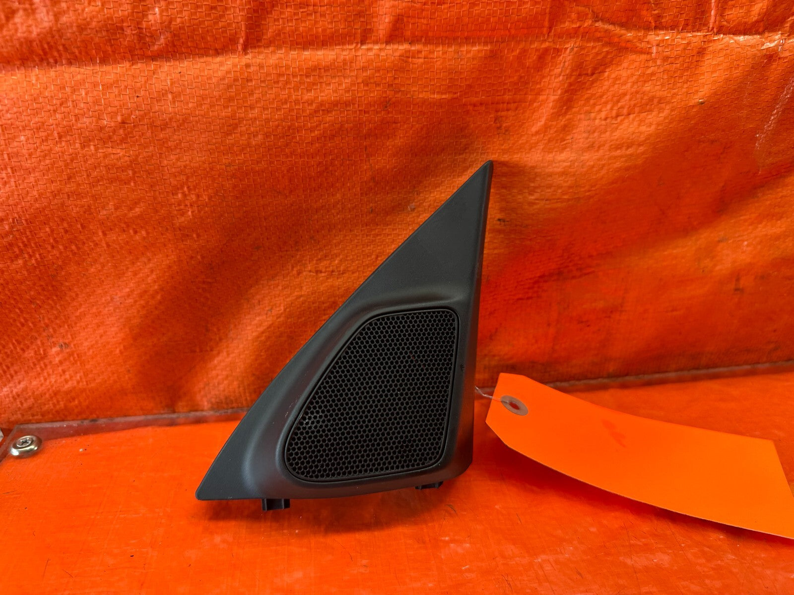 08 12 HONDA ACCORD SEDAN   PASSENGER RIGHTA TWEETER W/ GARNISH TRIM   OEM #2392