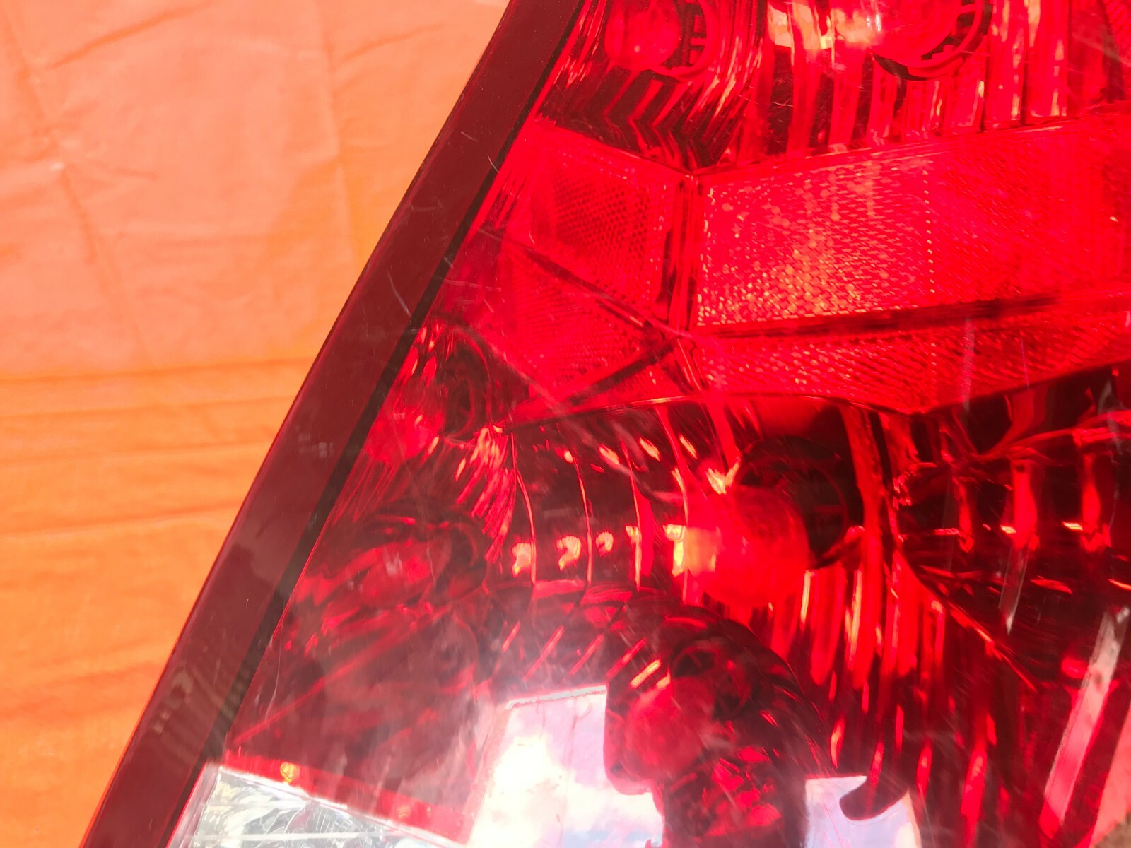 OEM 2003 2004 03 04 SATURN ION 4 DOOR SEDAN PASSENGER RIGHT TAIL LIGHT LAMP  2