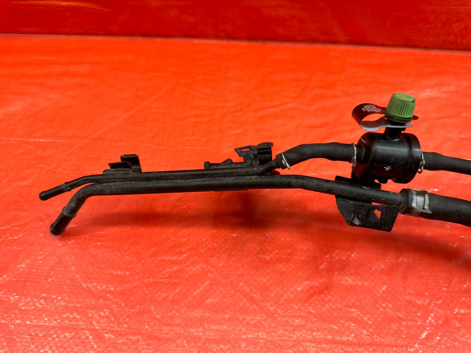 02 06 ACURA RSX TYPE S K20A2 FUEL EVAP SERVICE PORT INJECTOR PULSATION LINE #1877