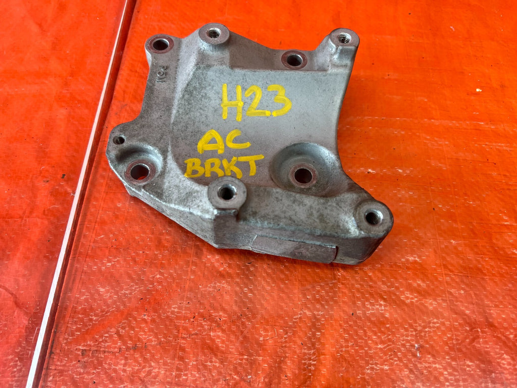 97 01 HONDA PRELUDE BASE & SH   H22A4 HVAC AC MOUNTING BRACKET OEM FACTORY #1363