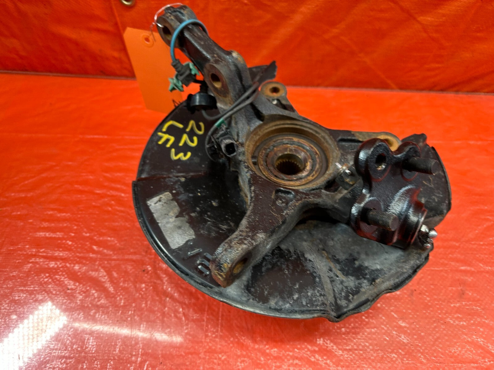 06 11 HONDA CIVIC SI   DRIVER LEFT FRONT SPINDLE KNUCKLE HUB 36MM   OEM OE #2238
