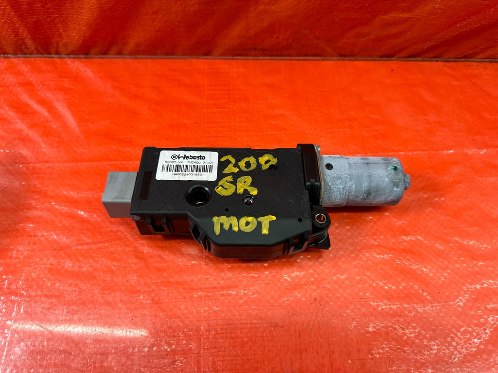 17 20 INFINITI Q60   SUNROOF MOONROOF SLIDING ROOF MOTOR   OEM FACTORY #2000