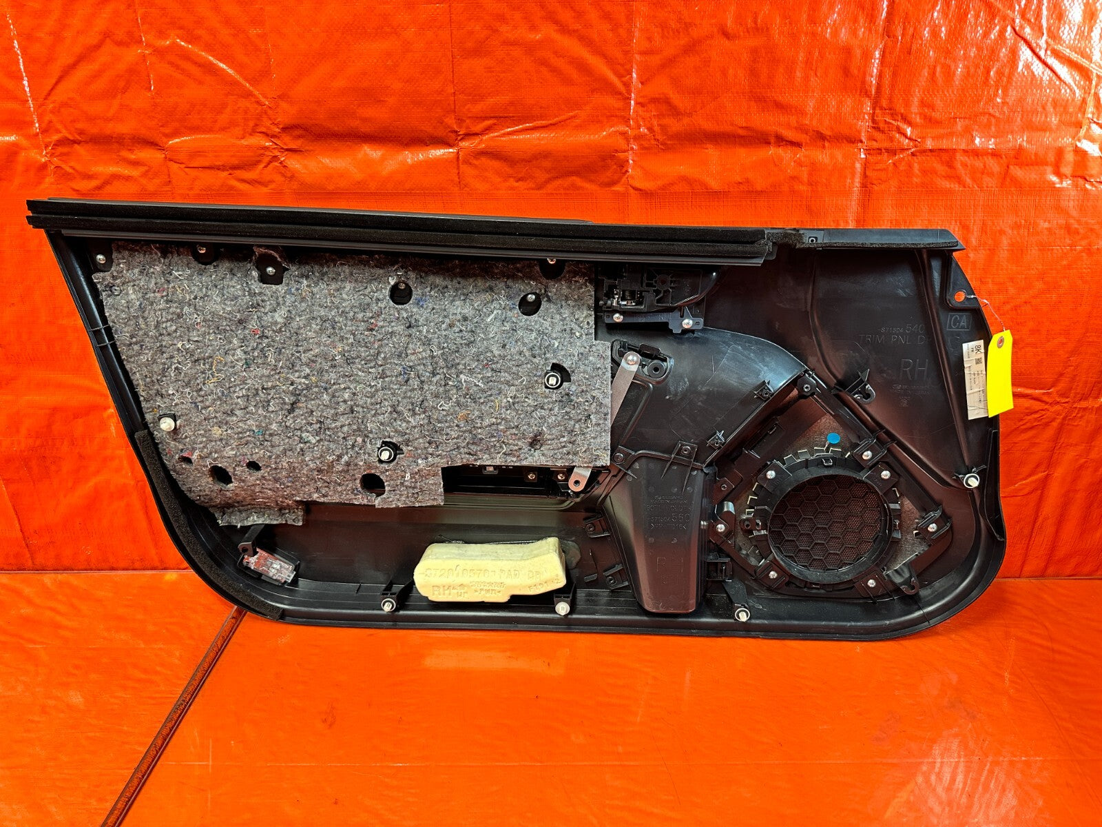 13 20 SUBARU BRZ PASSENGER RIGHT  DOOR PANEL / DOOR CARD / DOOR LINING   OEM 29217