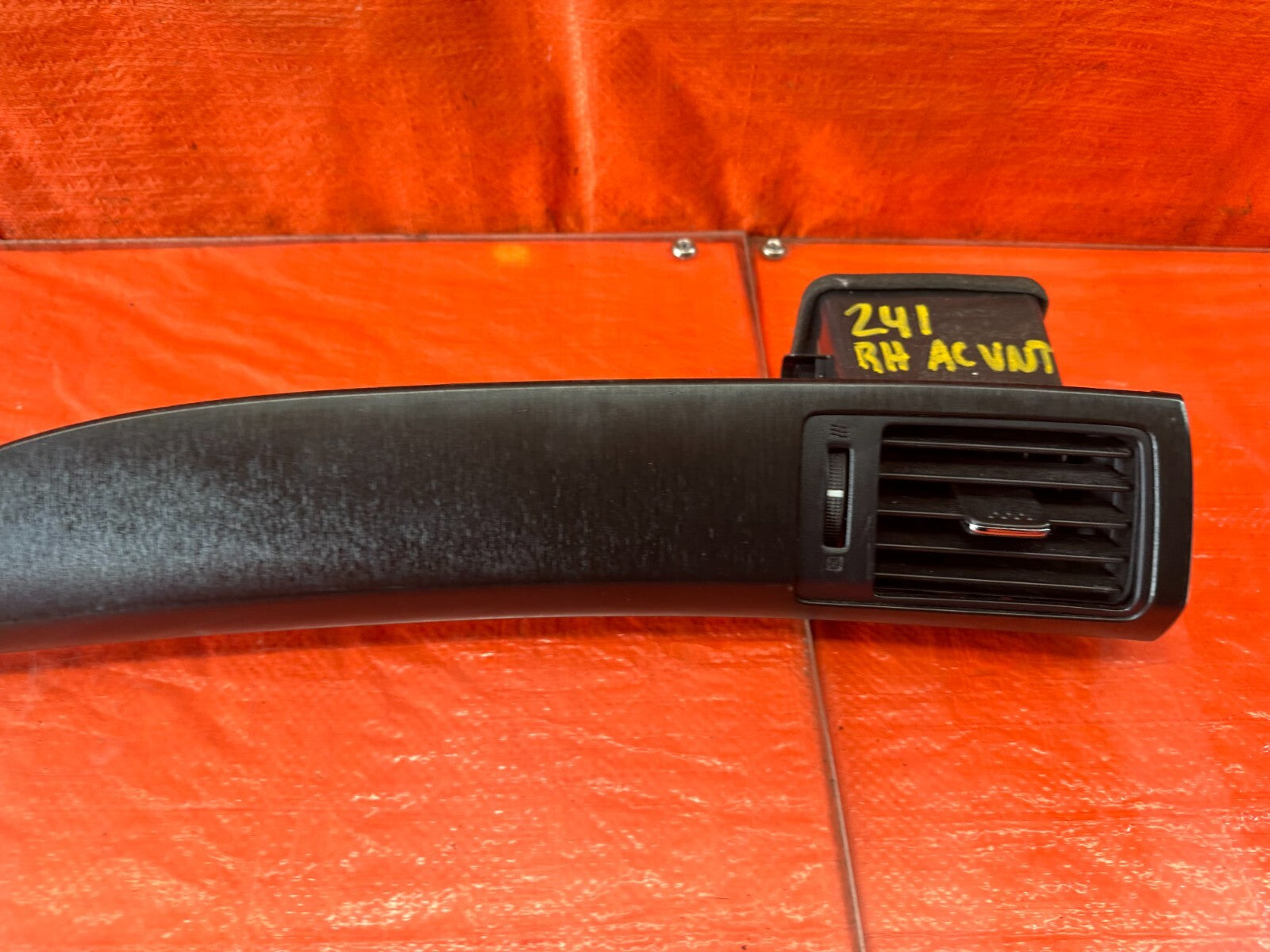 13 15 HONDA ACCORD SEDAN EX EXL PASSENGER RIGHT AC AIR CONDITIONING VENT OEM 2418