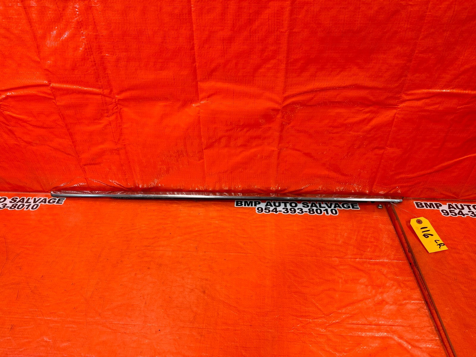 2010 10 INFINITI FX35   DRIVER LEFT REAR DOOR GLASS WINDOW TRIM   OEM #1160