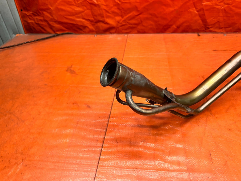 97 01 HONDA PRELUDE 2.2L FUEL GAS TANK FILLER NECK TUBE PIPE OEM #3364