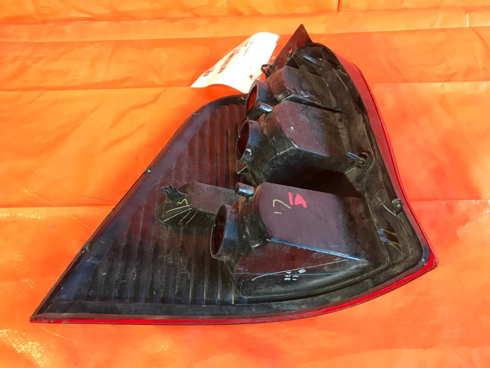 OEM 1999 99 FORD WINDSTAR PASSENGER RIGHT TAIL LIGHT LAMP R RH F22 13B504 A6