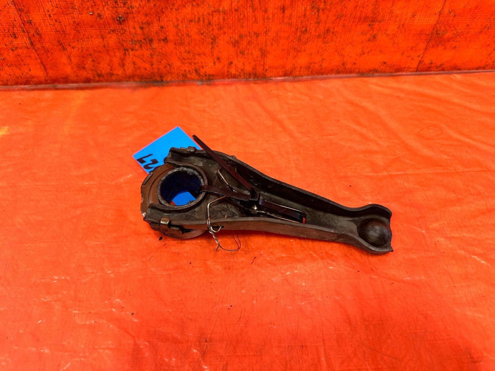 92 95 HONDA CIVIC   D SERIES   D15 D16   CLUTCH FORK & THROW OUT BEARING OEM 3273
