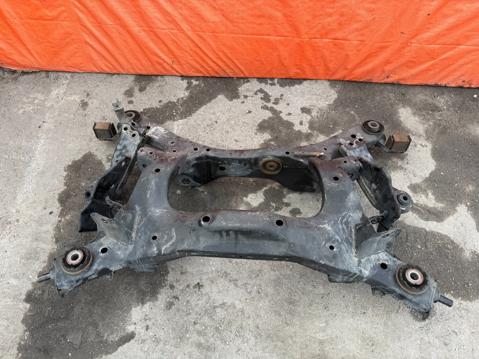 08 15 INFINITI G37 COUPE & CONVERTIBLE   REAR SUBFRAME CROSSMEMBER K FRAME   32015