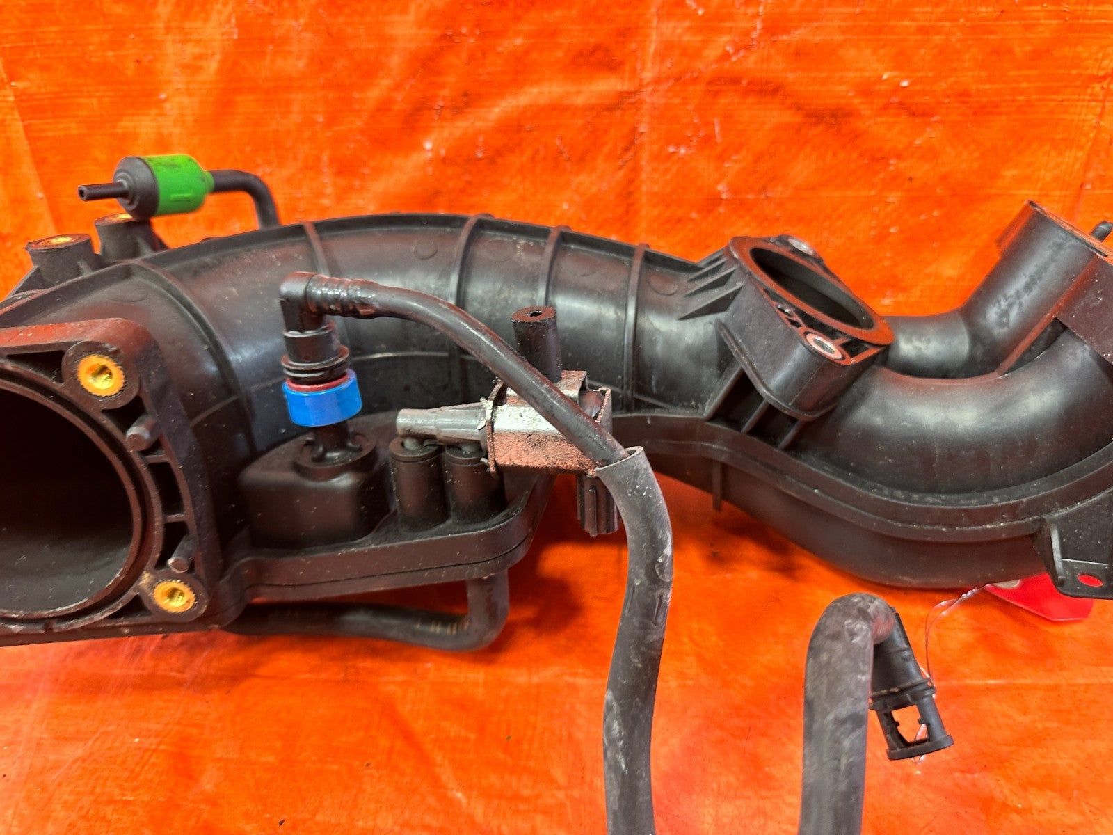 2009 09 MAZDA RX8 RX 8   13B MSP   INTAKE MANIFOLD PLASTIC PIPE   OEM #303 111