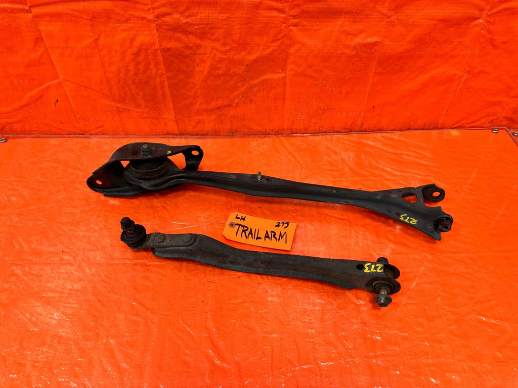 92 96 HONDA PRELUDE   DRIVER LEFT REAR TRAILING ARM LATERAL ARM OEM 2730