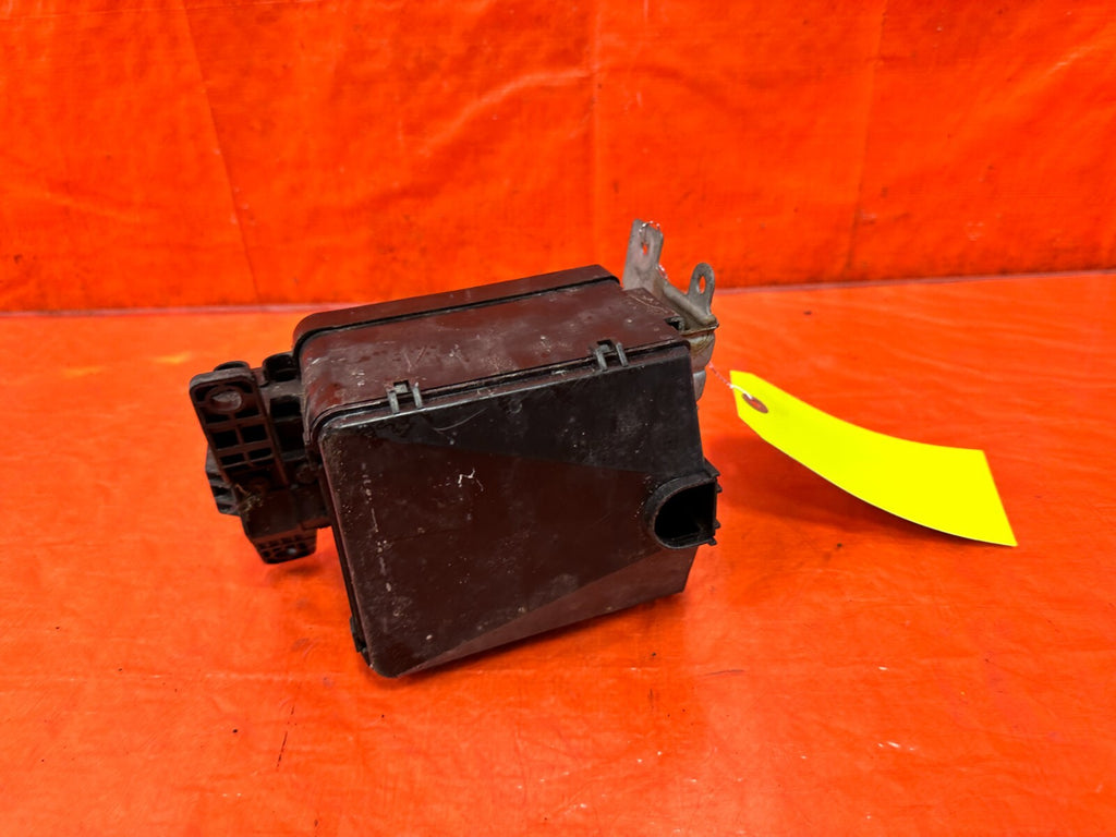 93 97 HONDA DEL SOL   EXTERIOR / ENGINE BAY   FUSE BOX PANEL   OEM #2953
